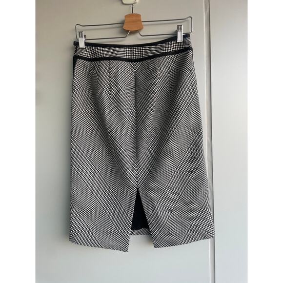 WHITE HOUSE BLACK MARKET whbm houndstooth striped pencil straight skirt - Picture 5 of 7